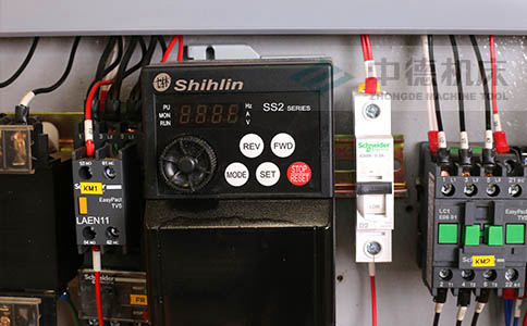 ZDS-432日韩免费视频_日韩综合_日韩精品_精品无码视频高品德变频器，更低频更节能，疾速定位.jpg